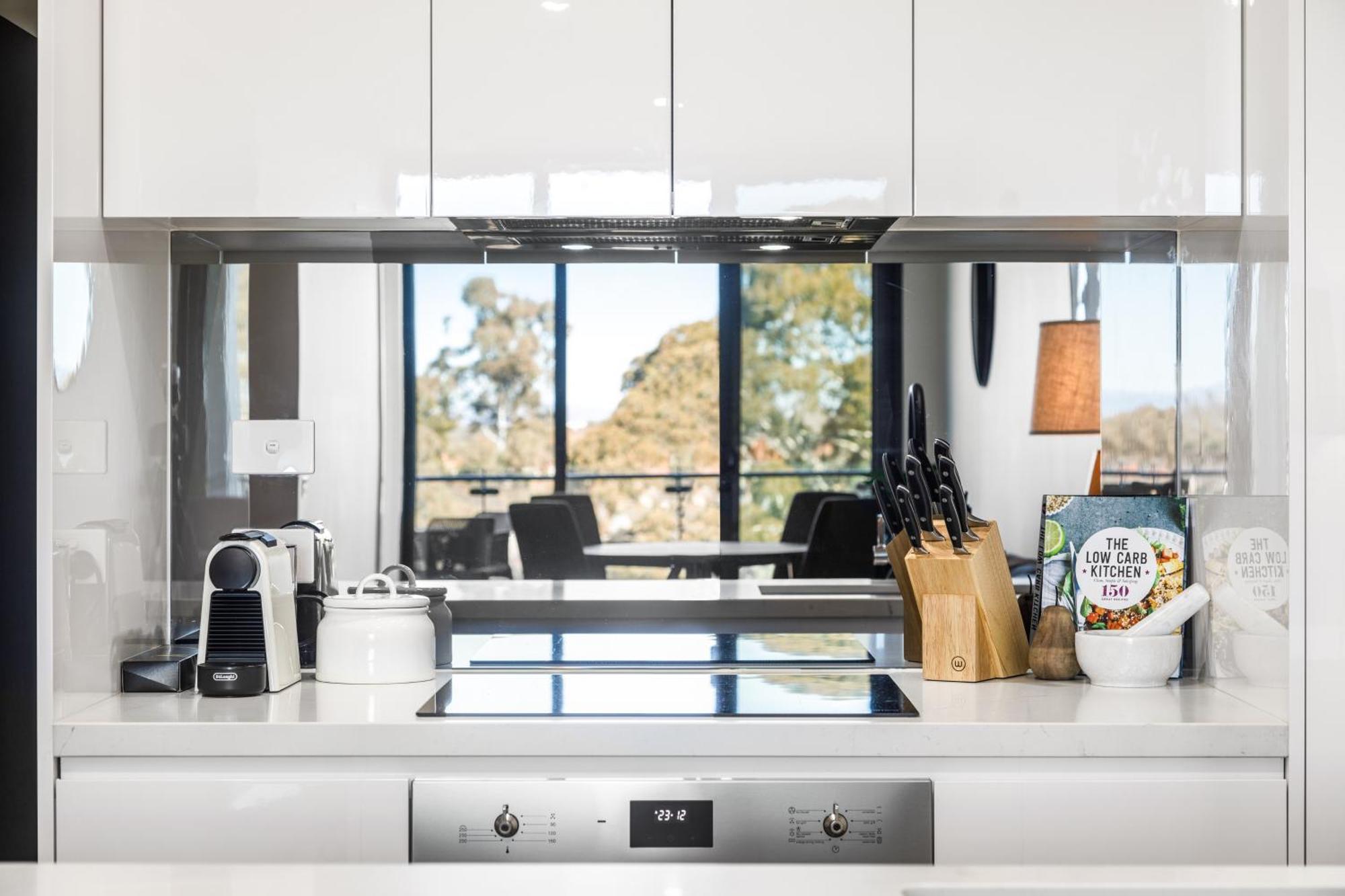 Founders Lane Apartments By Urban Rest Canberra Eksteriør bilde